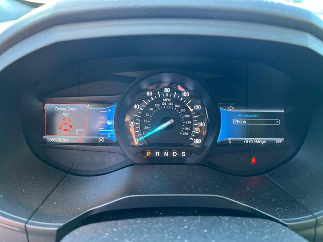 Photo of 2022 Star White Metallic Tri-Coat Ford Edge