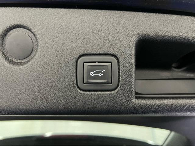 Photo of 2022 Mosaic Black Metallic Chevrolet Equinox