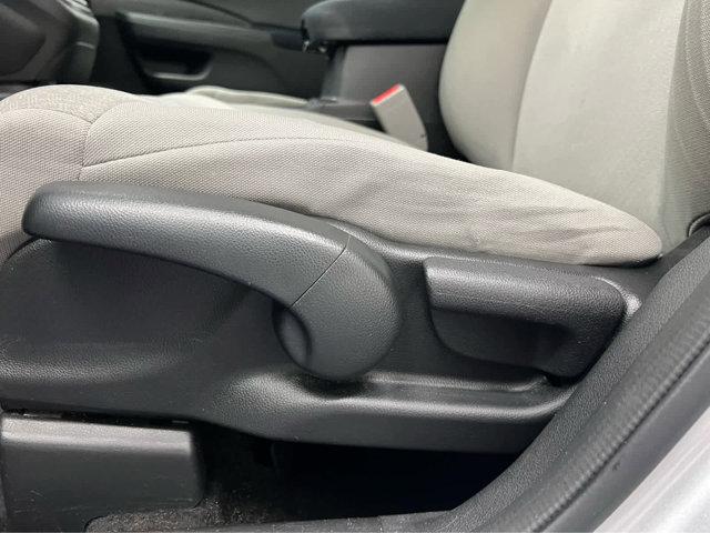 Photo of 2015 Alabaster Silver Metallic Honda CR-V