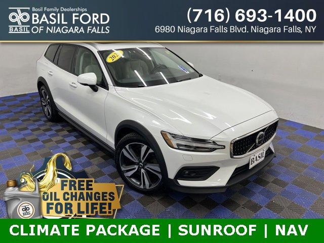 2023 Volvo V60 Cross Country