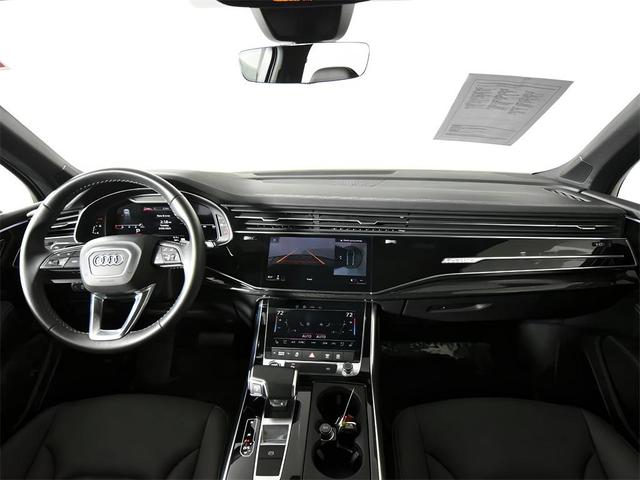 Photo of 2025 Samurai Gray Metallic Audi Q7