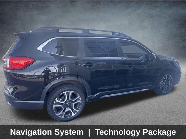 Photo of 2023 Crystal Black Silica Subaru Ascent