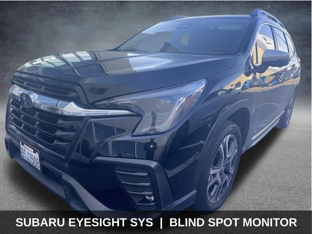 Photo of 2023 Crystal Black Silica Subaru Ascent