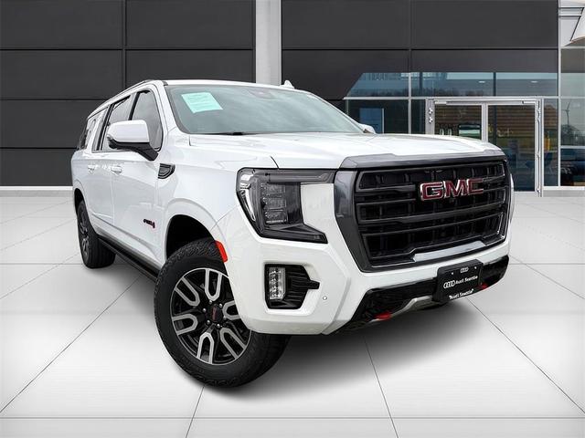 Photo of 2024 Summit White GMC Yukon XL