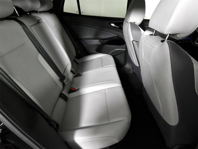 Photo of 2022 Mythos Black Volkswagen ID.4