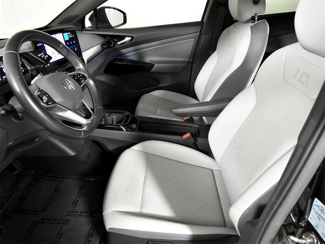 Photo of 2022 Mythos Black Volkswagen ID.4