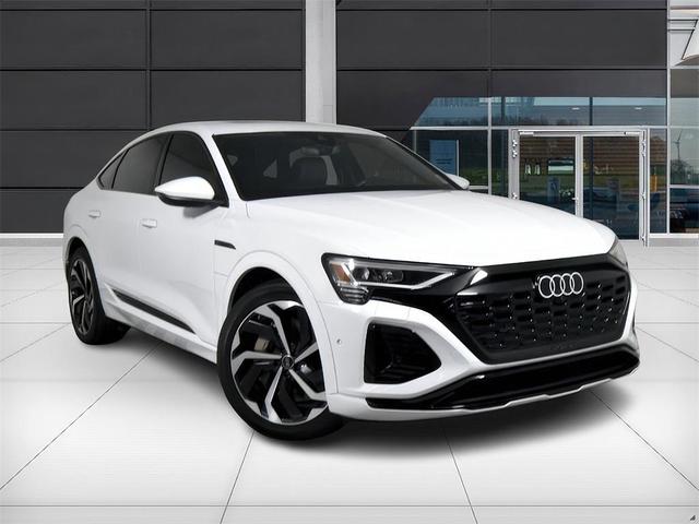 2024 Audi Q8 E-tron