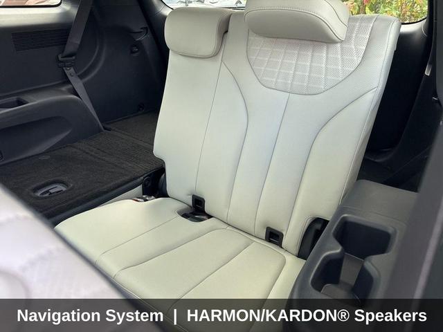 Photo of 2025 Hyper White Hyundai PALISADE