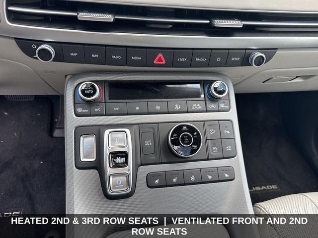 Photo of 2025 Hyper White Hyundai PALISADE