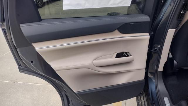 Photo of 2025 Denim Blue Metallic Volvo EX90