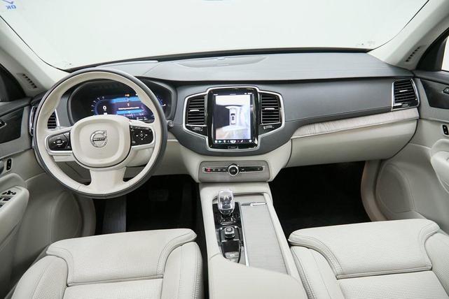 Photo of 2024 Platinum Gray Metallic Volvo XC90 Recharge Plug-In Hybrid