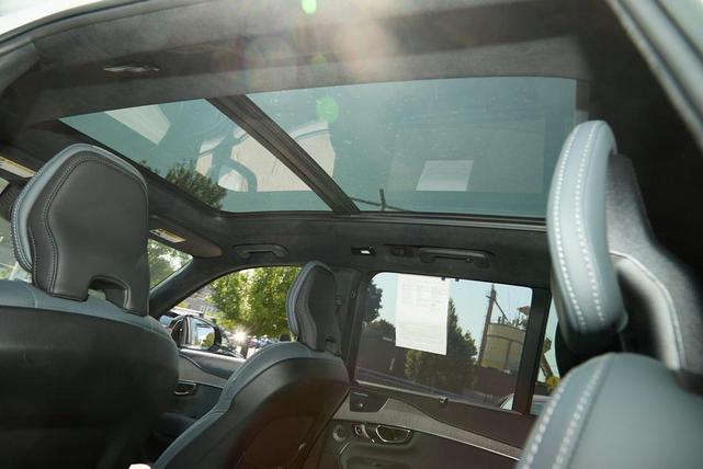 Photo of 2023 Crystal White Metallic Volvo XC90 Recharge Plug-In Hybrid