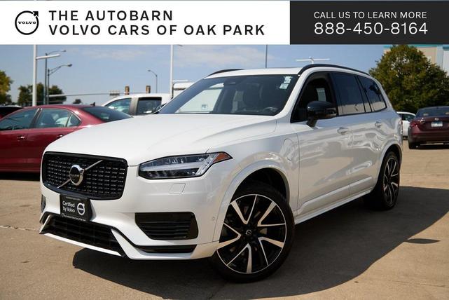 Photo of 2023 Crystal White Metallic Volvo XC90 Recharge Plug-In Hybrid