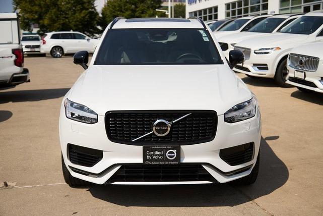 Photo of 2023 Crystal White Metallic Volvo XC90 Recharge Plug-In Hybrid