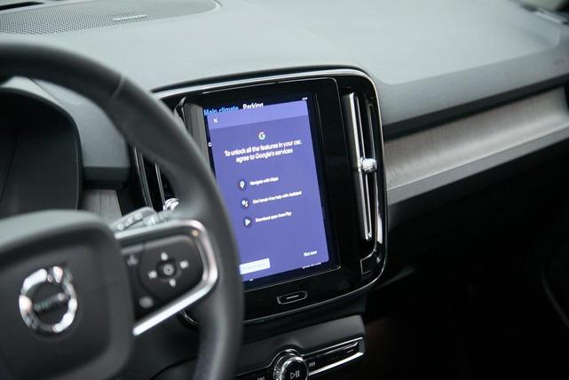 Photo of 2024 Cloud Volvo XC40