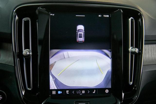 Photo of 2024 Cloud Volvo XC40