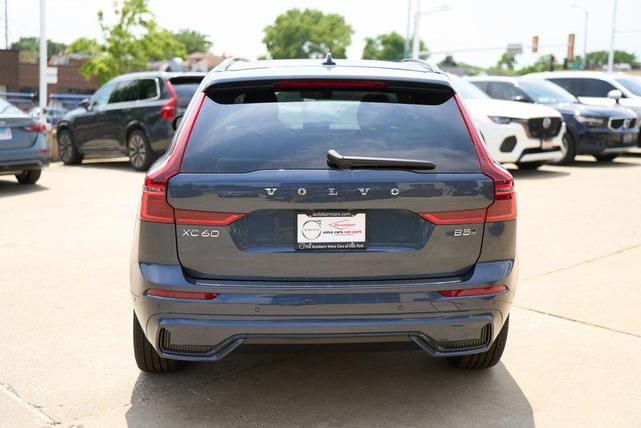 Photo of 2026 Denim Blue Metallic Volvo XC60