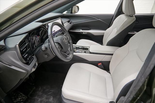 Photo of 2024 Nori Green Pearl Lexus RX 350