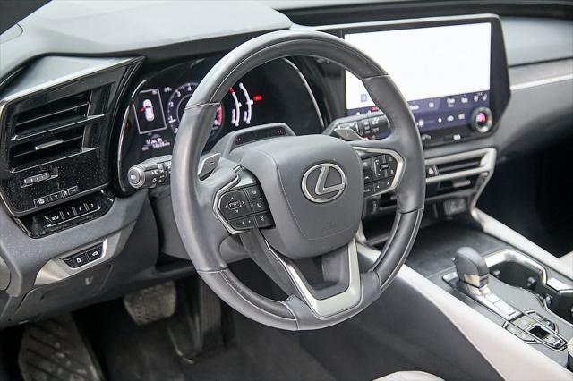Photo of 2024 Nori Green Pearl Lexus RX 350