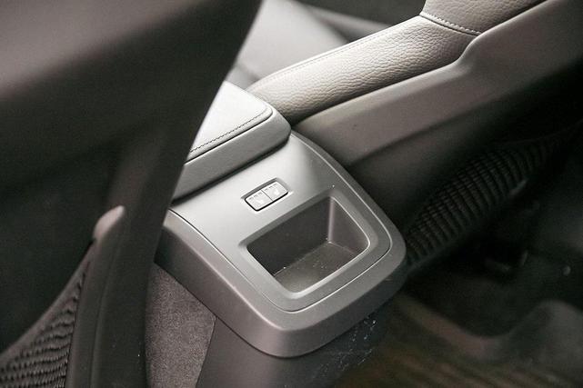 Photo of 2025 Denim Blue Metallic Volvo XC60