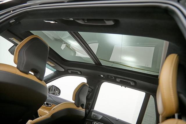 Photo of 2024 Onyx Black Metallic Volvo XC90 Recharge Plug-In Hybrid