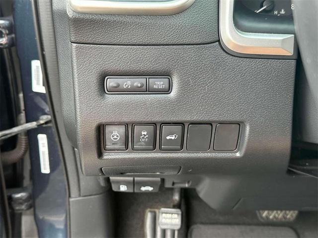Photo of 2018 Arctic Blue Metallic Nissan Murano