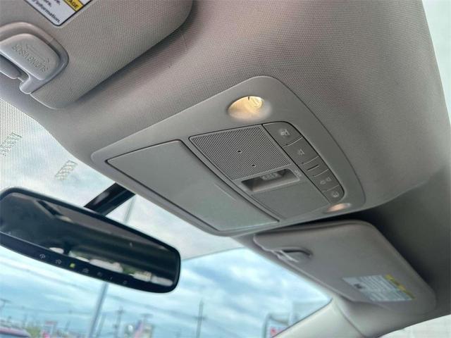 Photo of 2018 Arctic Blue Metallic Nissan Murano