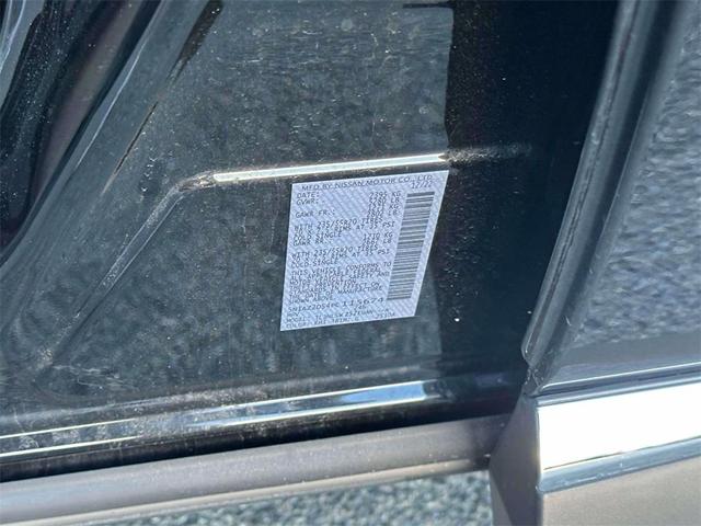 Photo of 2023 Black Nissan Murano