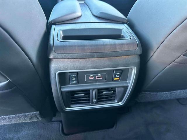 Photo of 2023 Black Nissan Murano
