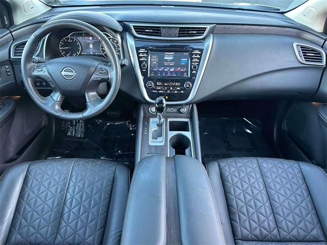 Photo of 2023 Black Nissan Murano