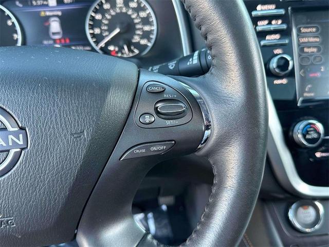 Photo of 2023 Black Nissan Murano