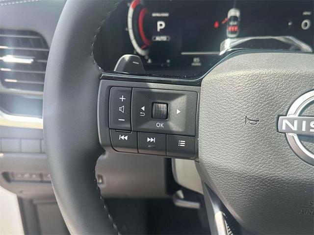 Photo of 2025 Everest White P Nissan Rogue