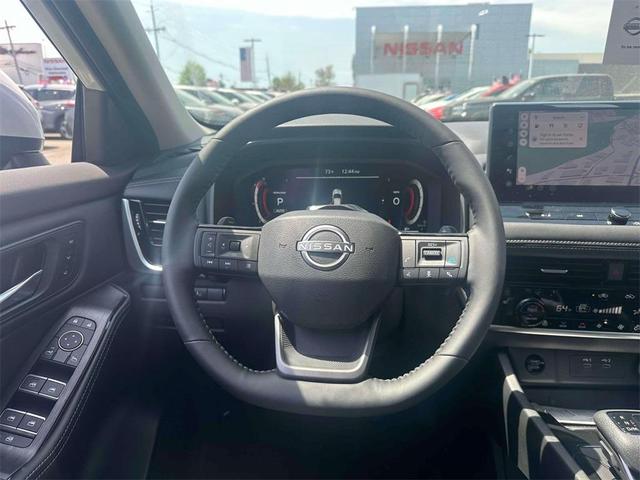 Photo of 2025 Everest White P Nissan Rogue