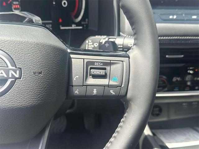 Photo of 2025 Everest White P Nissan Rogue