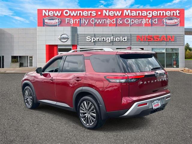 Photo of 2023 Scarlet Ember Nissan Pathfinder
