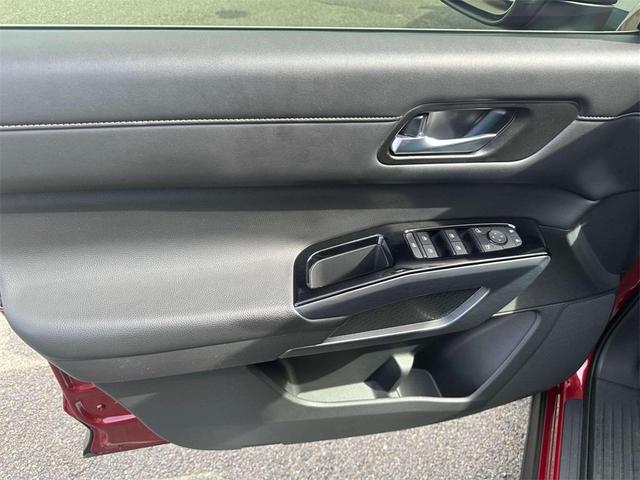 Photo of 2023 Scarlet Ember Nissan Pathfinder