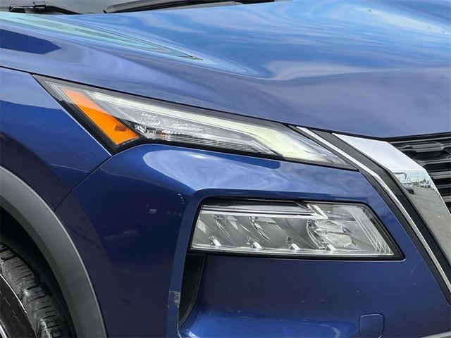 Photo of 2022 Caspian Blue Nissan Rogue