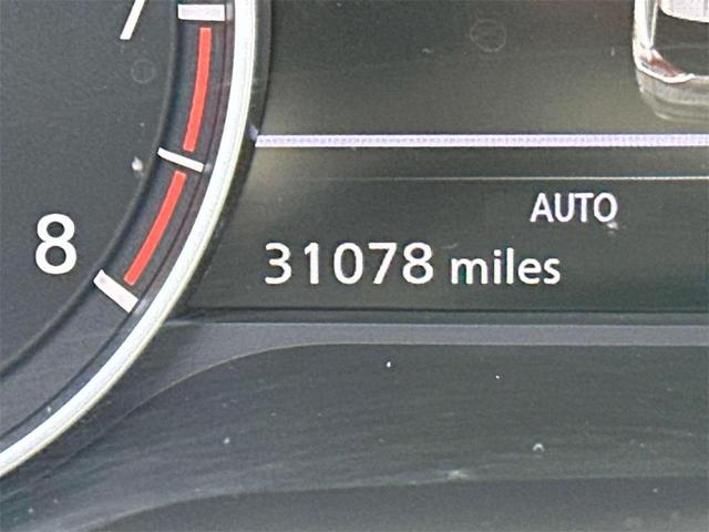 Photo of 2022 Scarlet Ember Nissan Rogue
