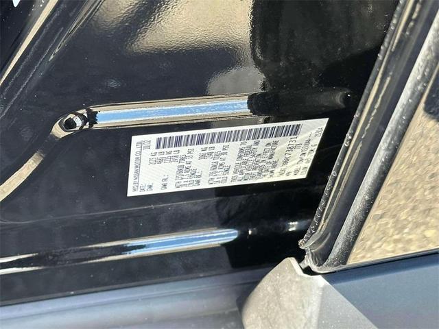 Photo of 2023 Black Nissan Rogue