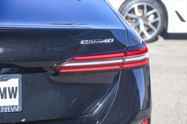Photo of 2025 Black BMW i5