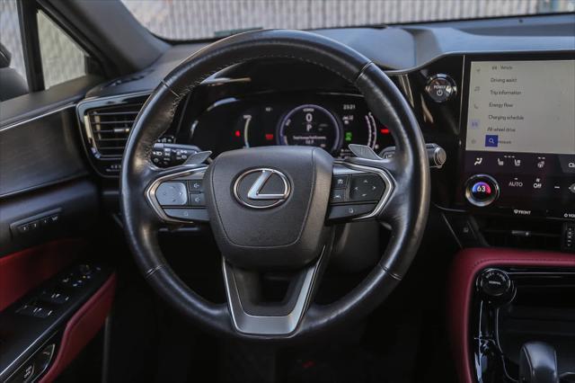 Photo of 2024 Black Lexus NX 450h+