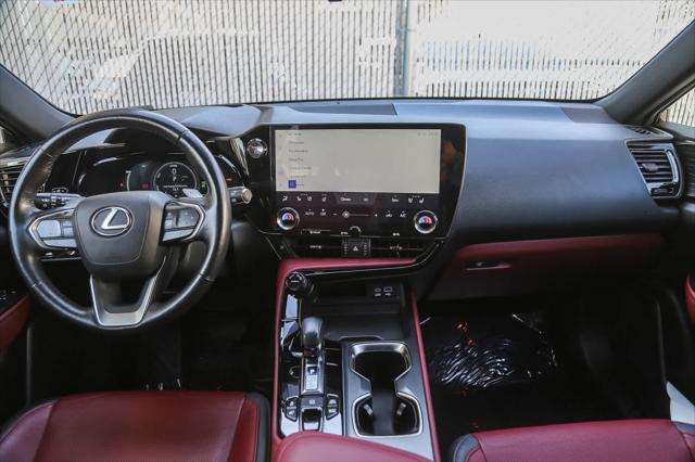 Photo of 2024 Black Lexus NX 450h+