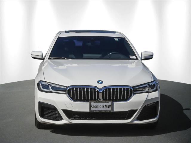 Photo of 2022 White BMW 530e