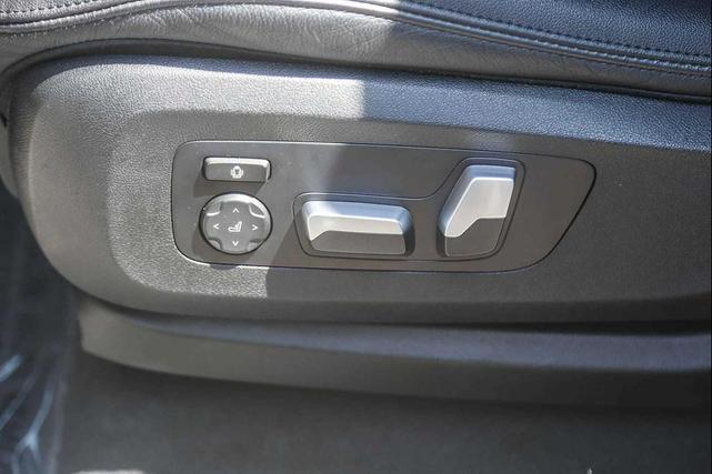 Photo of 2022 White BMW X5