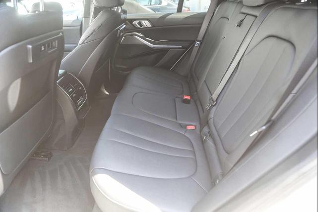 Photo of 2022 White BMW X5