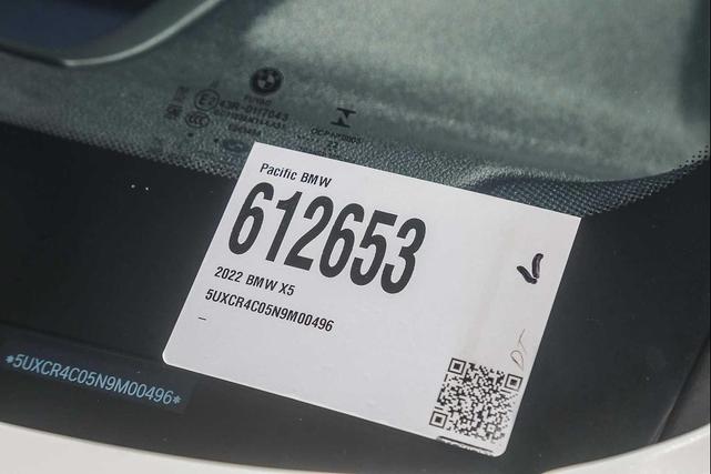 Photo of 2022 White BMW X5