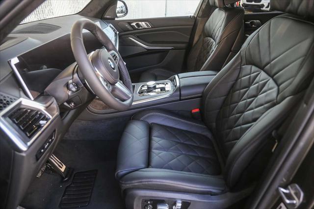 Photo of 2026 Green BMW X7