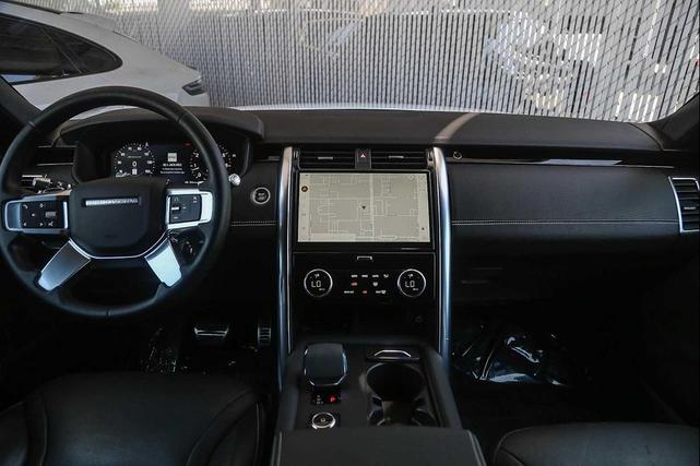 Photo of 2021  Land Rover Discovery