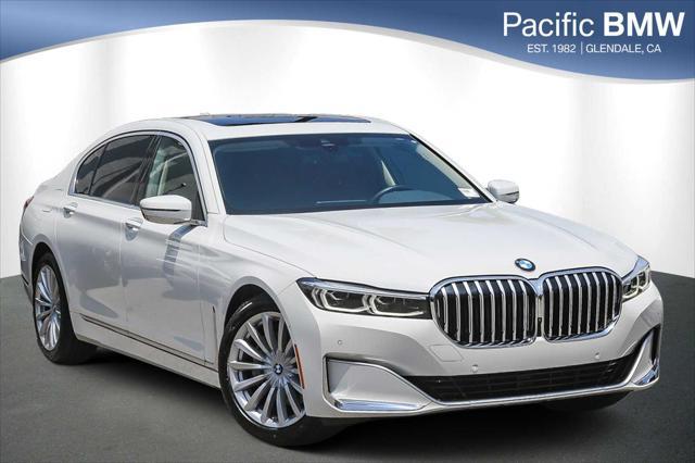 2022 BMW 740