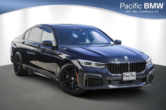 2022 BMW 740